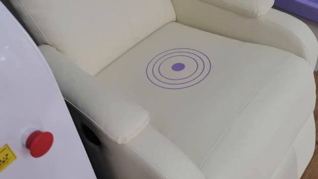 Pelvic floor muscle therapy Couch Introduction - Passive exercise by HIEMT magnetic resonance