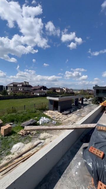 На стройплощадке #shorts #стройка #baustelle #russlanddeutsche #прораб