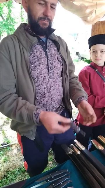 Как казаки справу нову себе подбирают. Праздник казачий. Шермиции
