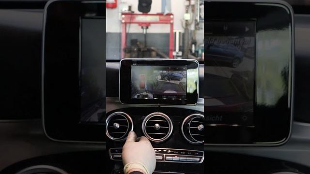 Андрей тоже топит  за BMW