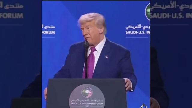 Вот что самолет животворящий за 400 млн делает!🤣🤣🤣
Перевод в описании!
