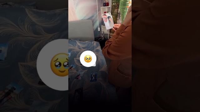 Сегодня свой День Рождения празднует Нелли Ермолаева 🥳
