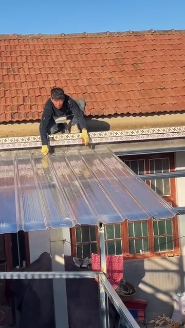 Transparent roof installation process #shorts