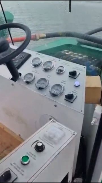 Работа земснаряда