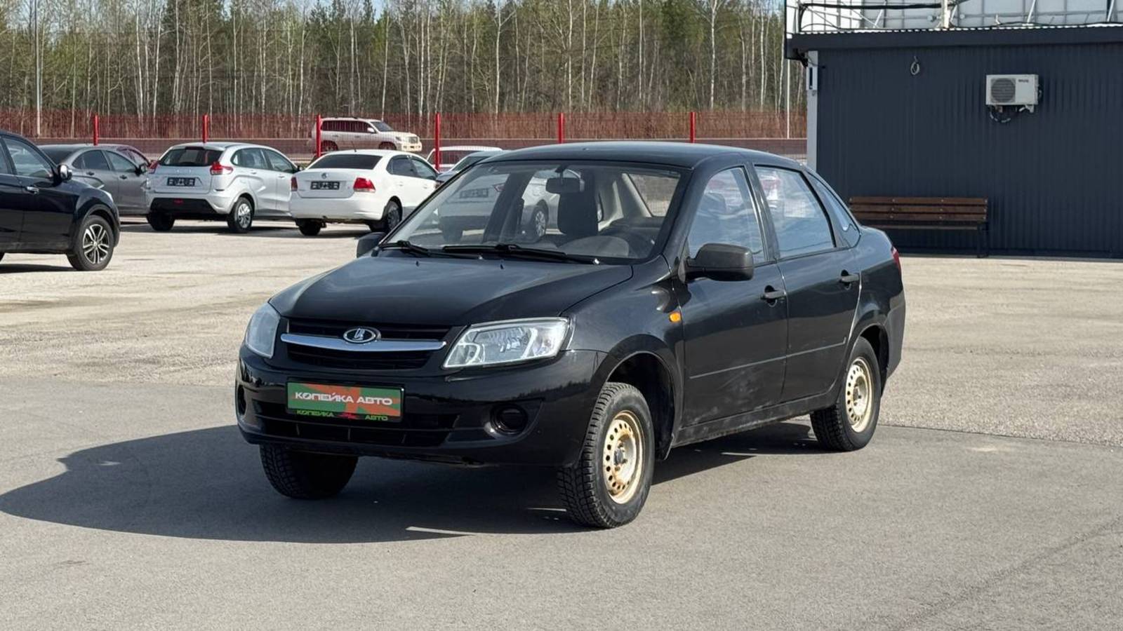 Обзор Lada (ВАЗ) Granta '2013  г. Копейка | Самые Нужные Автомобили