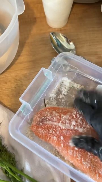 Дешевле засолить рыбу дома!!