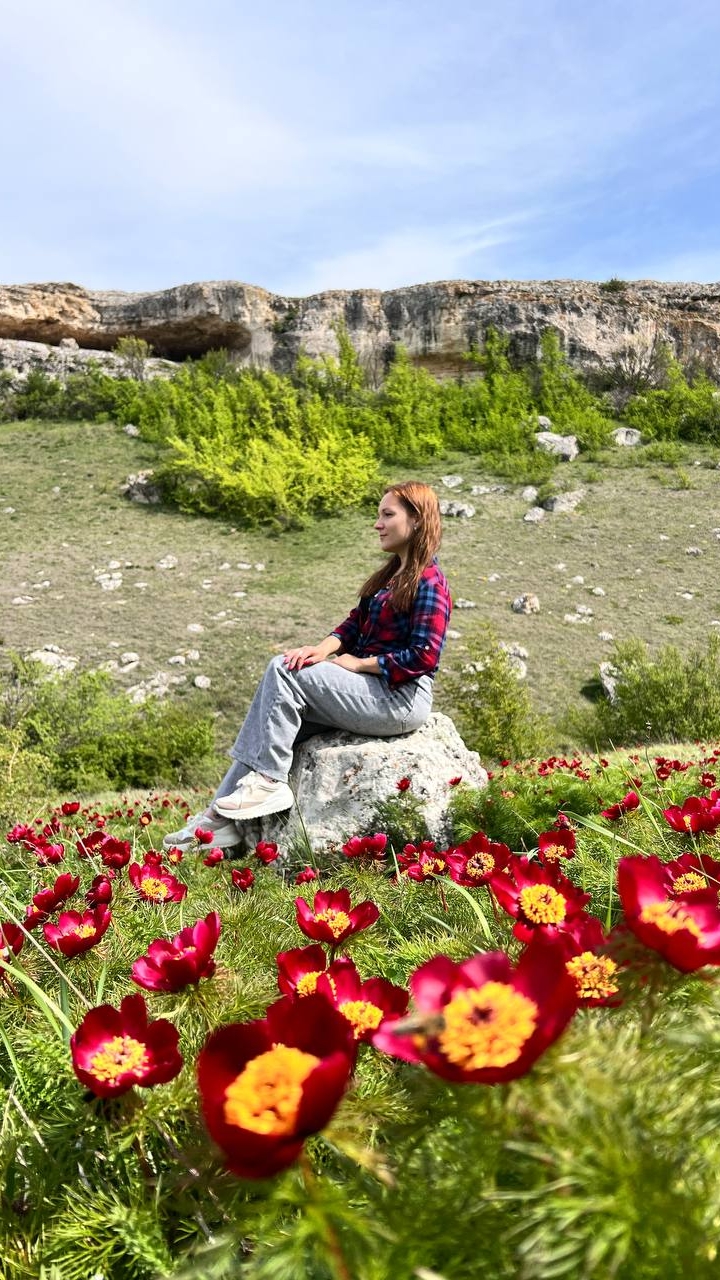 ЭТО НЕВЕРОЯТНАЯ КРАСОТА В КРЫМУ🥀😍 Цветение диких пионов # Крым #путешествия #горы