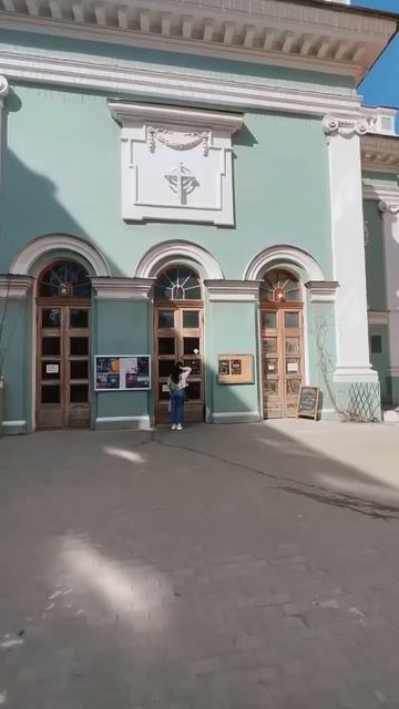 Комбо тур по непарадному Петербургу с парадными и ква?