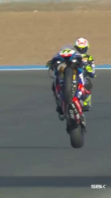 It's time to celebrate #WheelieWednesday!✌️ ｜ 2024 #SpanishWorldSBK 🇪🇸