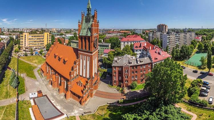 КАК ЖИВЕТ САМЫЙ ЗАПАДНЫЙ РЕГИОН РОССИИ?