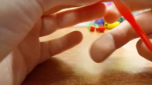 банан🍌 вишня. 🍒 из резиночек.