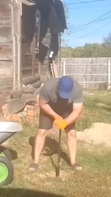 Ещё пять лунок готовы