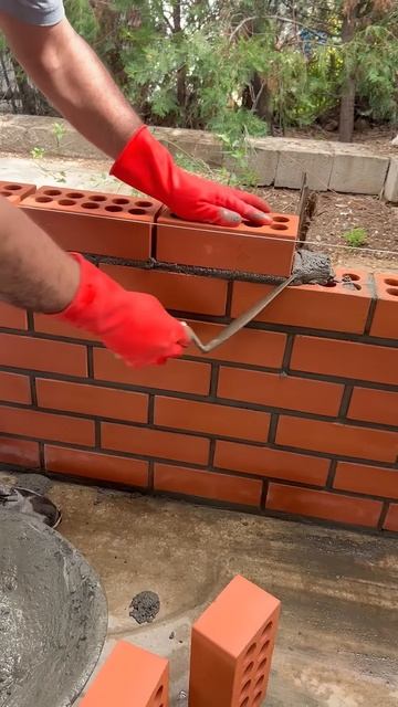 The process of making a house fence using bricks #shorts
