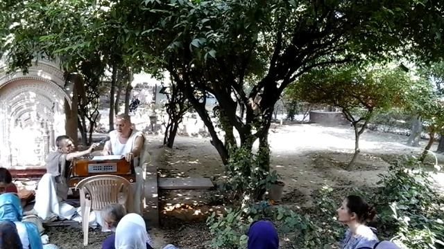 29 киртан с Мадхаванандой Прабху