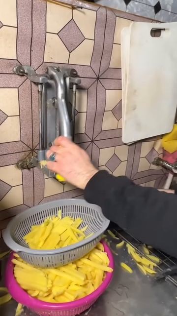 Potato cutting process easy and fast #shorts