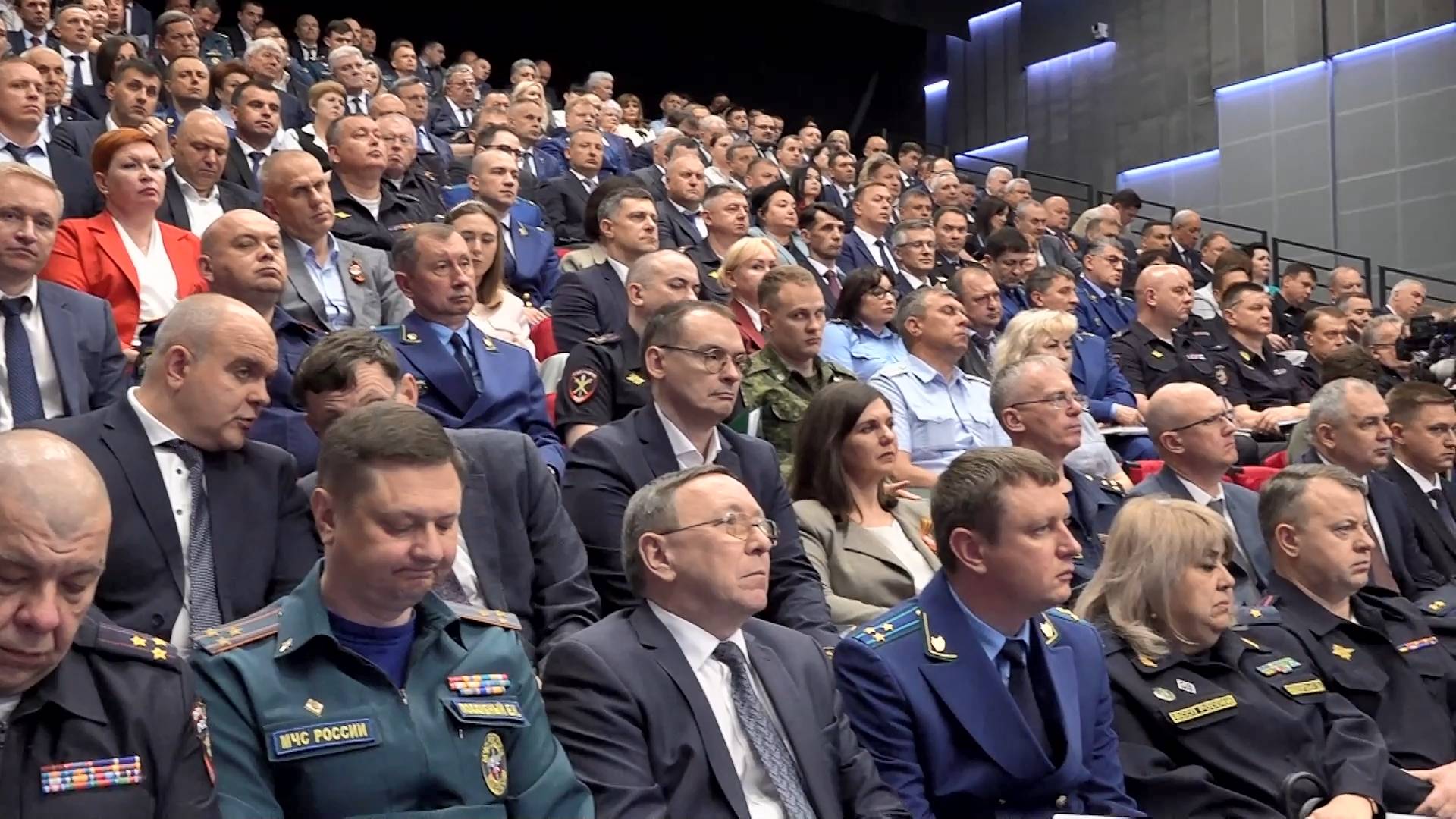 Меры безопасности в летнем сезоне обсудили на краевом совещании