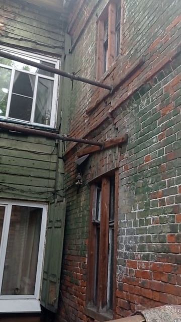 Второй двор колодец в городе Иркутске. 12.08.2022. Иркутск.