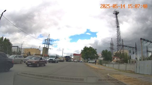 Hyundai на встречной