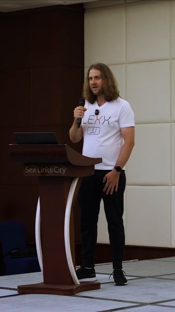 Джей на церемонии открытия#LEXXCryptoCamp#LEXXMentors#LexxCampLaunch