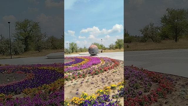 Место приземления спускаемого аппарата Ю. Гагарина, Саратовская область.