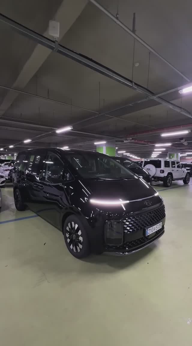 🚀 Hyundai Staria 7 Seater Inspiration – готова к новым приключениям! 🚀