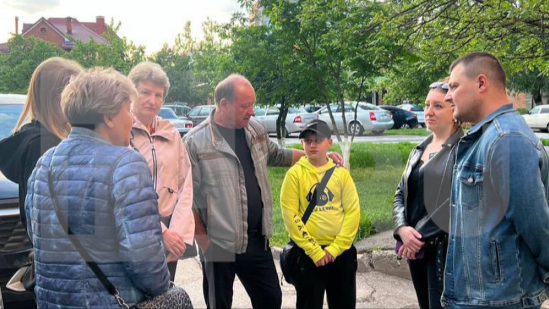 «Меня схватили!» — школьник из Волгодонска спас девушку от нападения