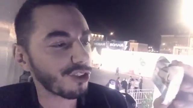 Тимур Родригез пришел в экстаз от конфет на Новой Волне