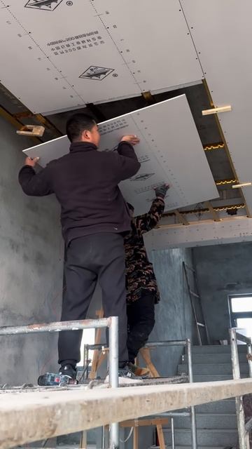 Installing the ceiling of the house #shorts
