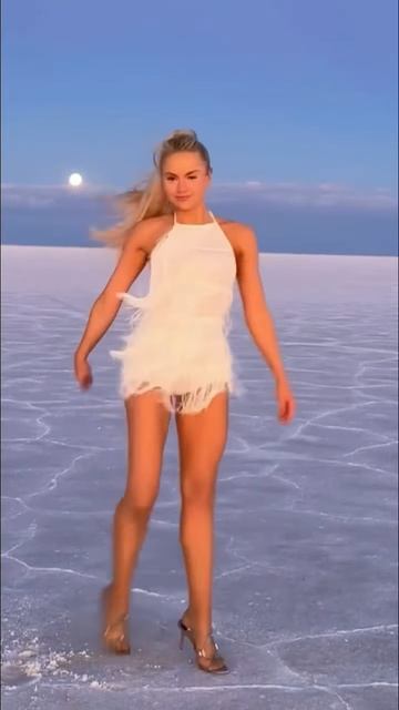 #dancer #beautiful #model dance with me #musica