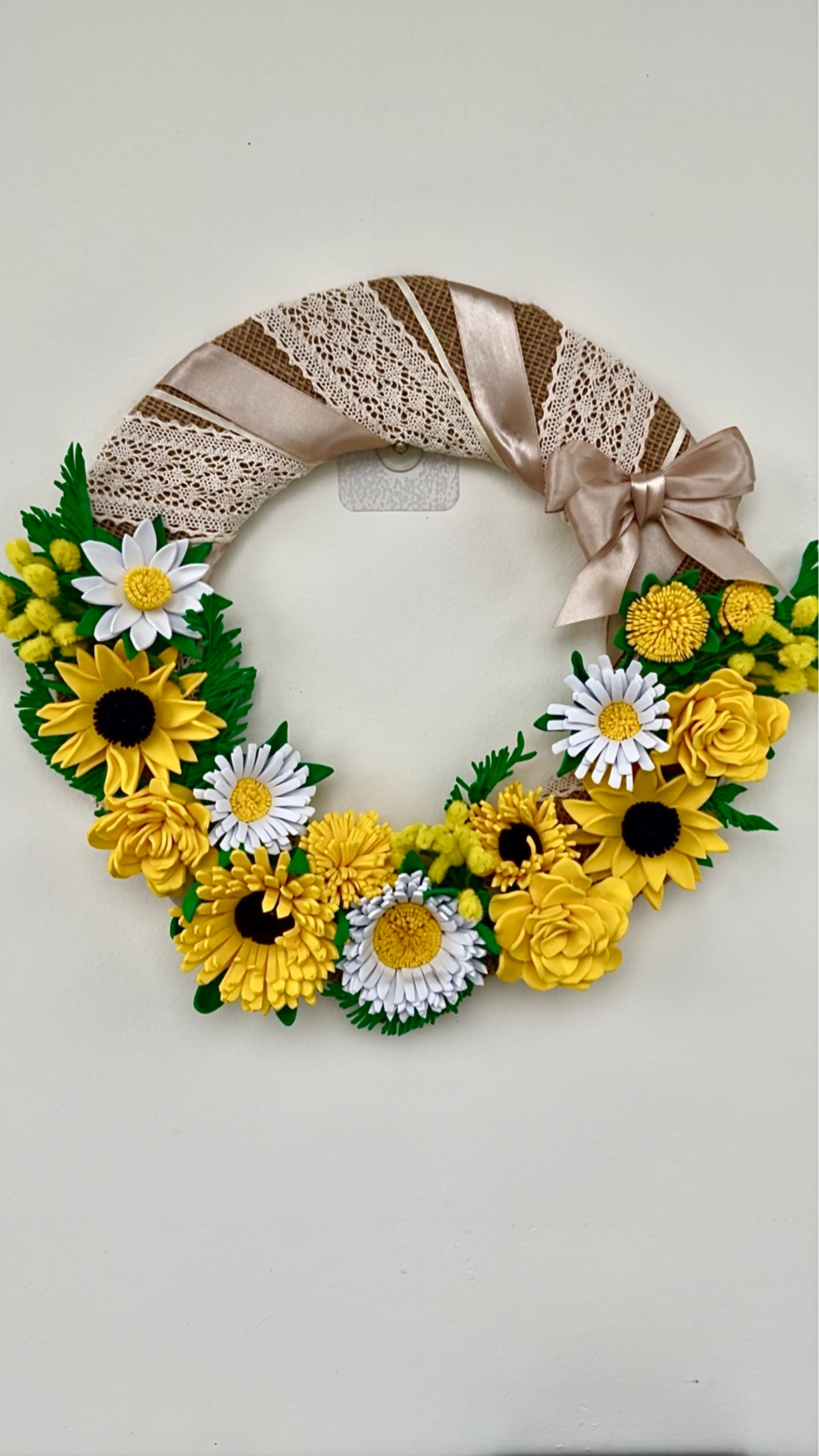 своими руками венок с цветами из фоамирана 🌼🌻🌼. уроки по изготовлению цветов у меня на канале 🌼