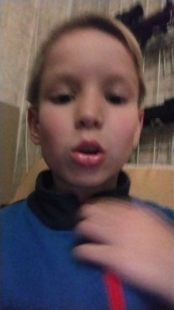 VID_20250514_194839.mp4