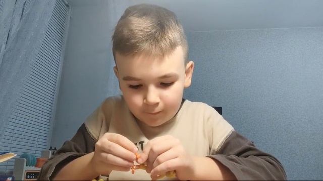 Лепим чику из фнаф 2