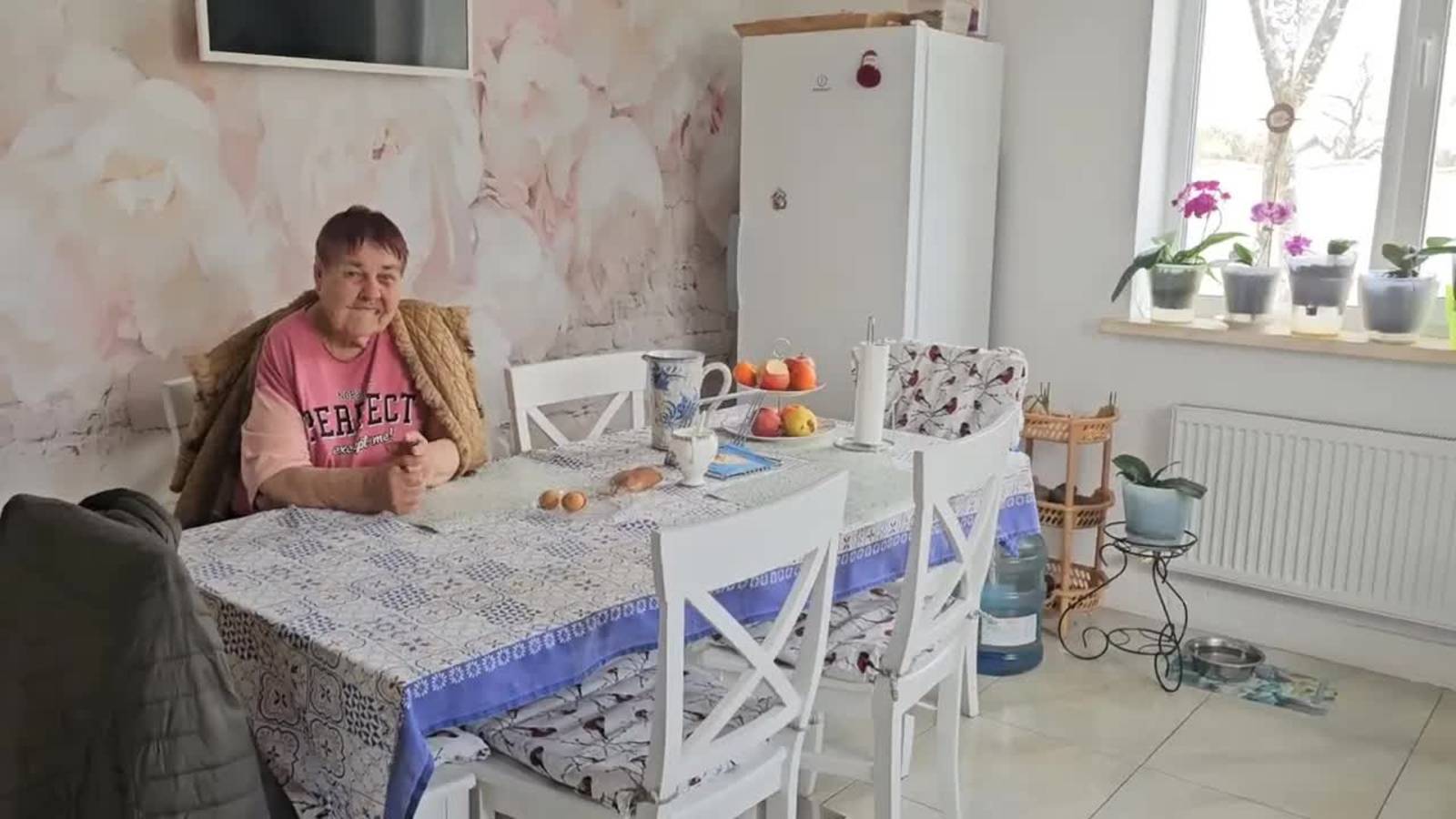 Семья Сытник- Подкормка роз. У нас будет день рождения