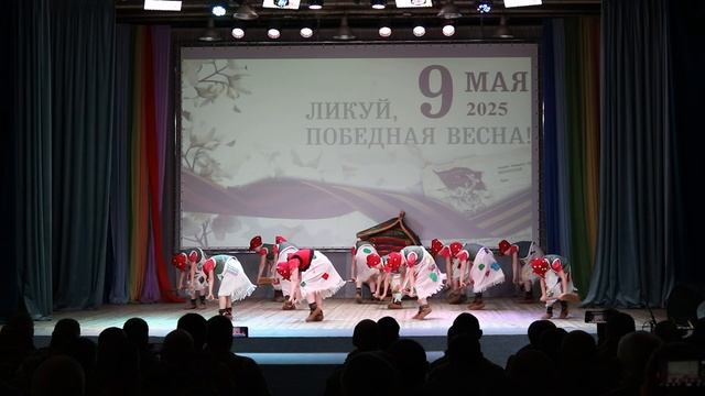 Хореографический ансамбль "Задоринки", "Там на неведомых дорожках".