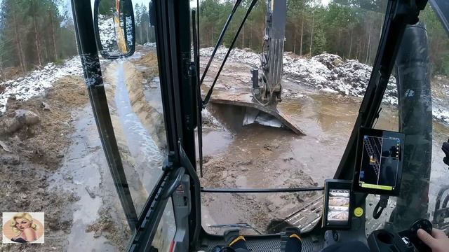 Строительство, дорога в лесу, очередной обзор