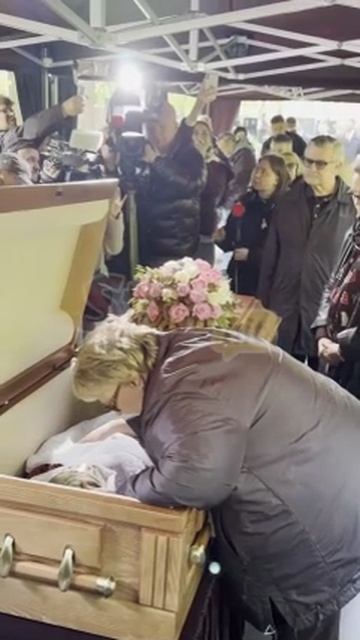 гребешкова нина