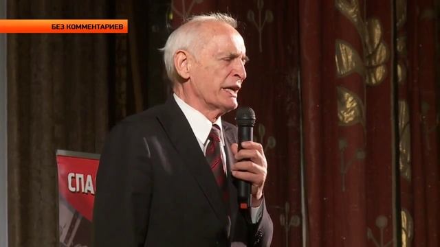 Итальянец читает В. Лановой