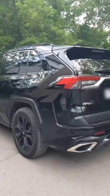 Toyota RAV4 xa50 в интересном обвесе