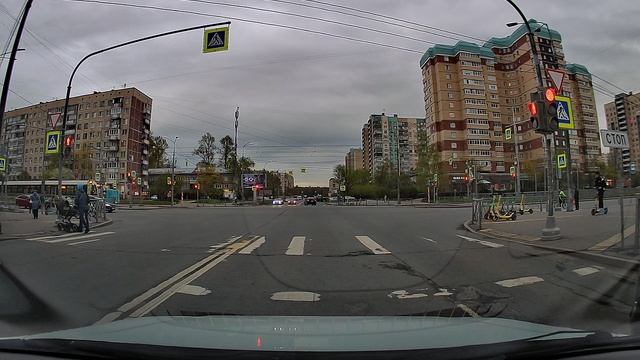 Ещё один бессмертный самокатчик...