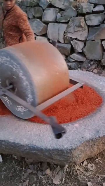 Traditional chili grinding machine #shorts