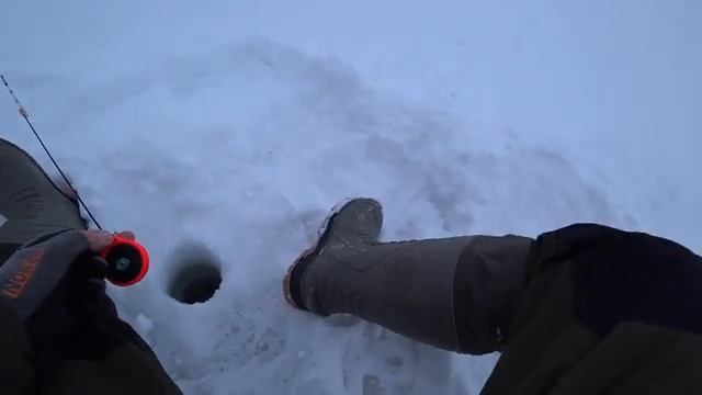 Рыбалка  На Красивой Зимней Речке! Рыбалка на жерлицы. Рыбалка на безмотылку. 2019.