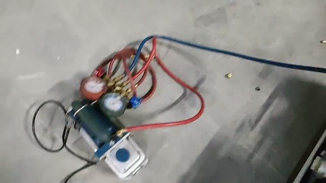 如何排空氟利昂