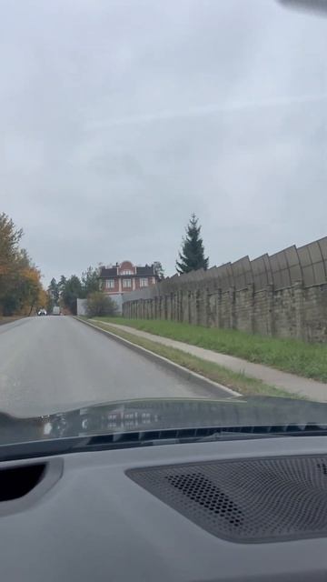 Строим заборы в Москве.