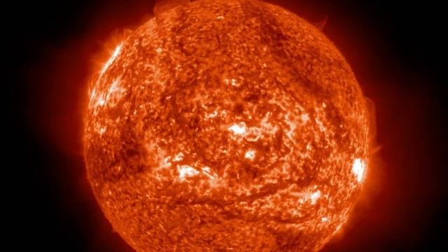 На Солнце произошел выброс плазмы на 1 миллион километров.