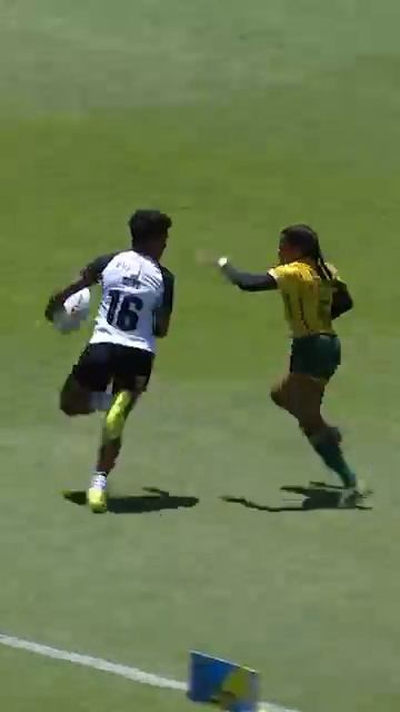 ＂AAAANNNNDDDD... Score!＂ 😂 #Shorts #Rugby7s #Sevens