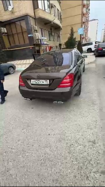 MERSEDES BENZ W221