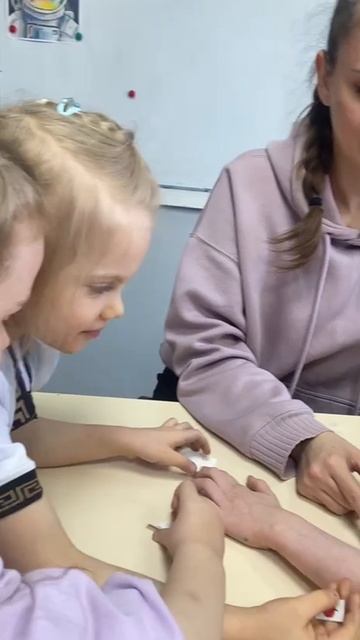 Веселая поделка своими руками