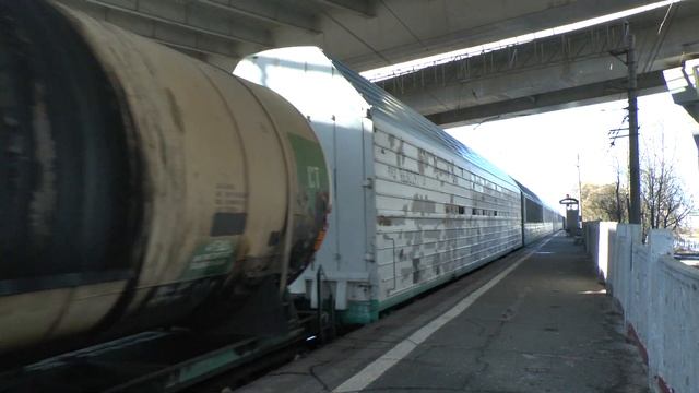 Тепловоз 2ТЭ116у-0125 с грузовым