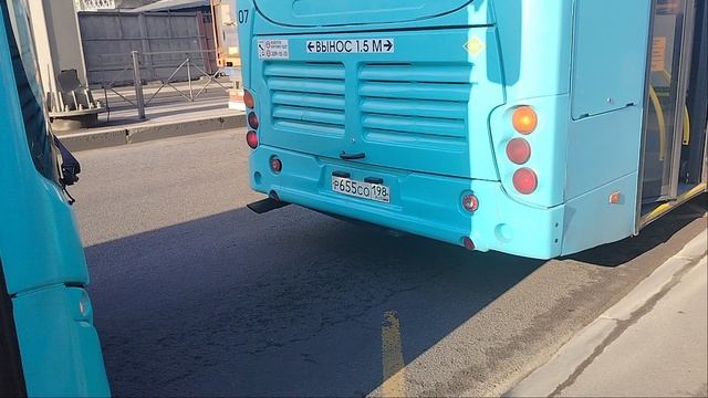 15 мая 2025 г. Автобус 241 маршрут Волгабас 5270.G4 7107 Предпортовая Улица