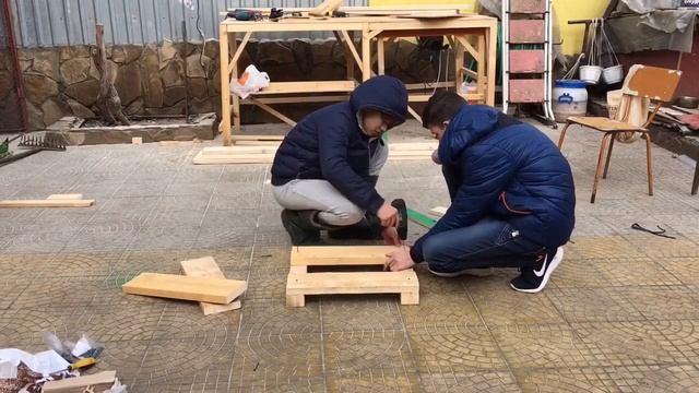 Как сделать лавку для дачи !